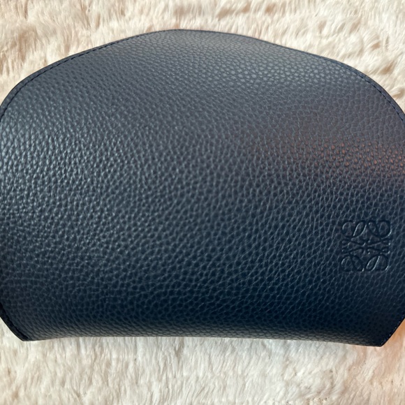 Loewe Black Inflated Cat-Eye Sunglasses - Picture 8 of 8